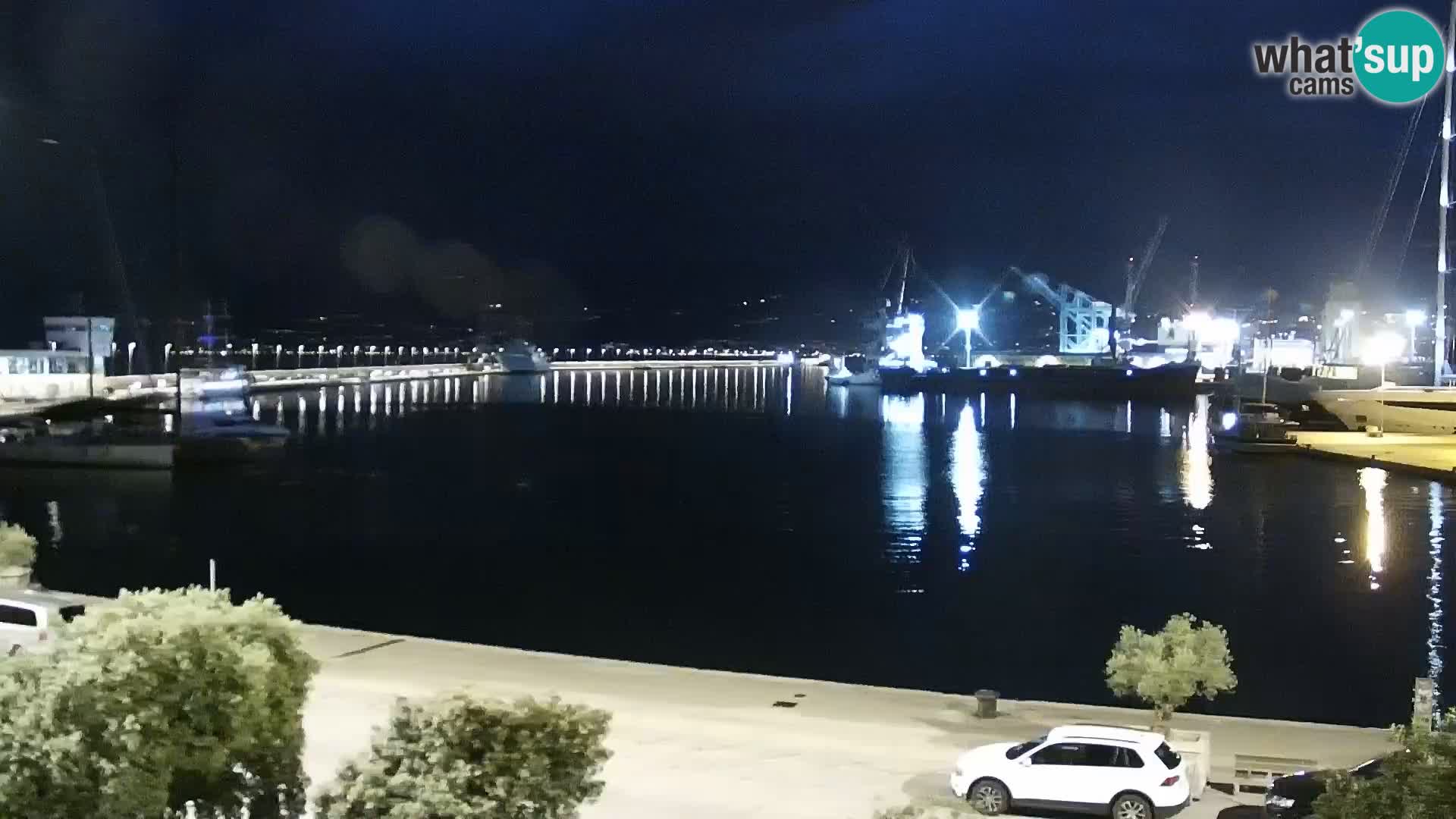 La Riva y Marina en Rijeka – Webcam en vivo Croacia