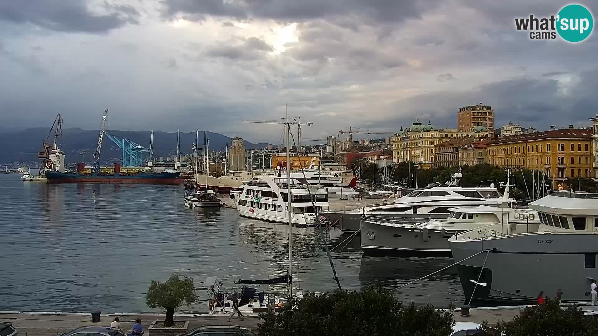 La Riva e la Marina a Rijeka (Fiume) – Live Webcam Croazia