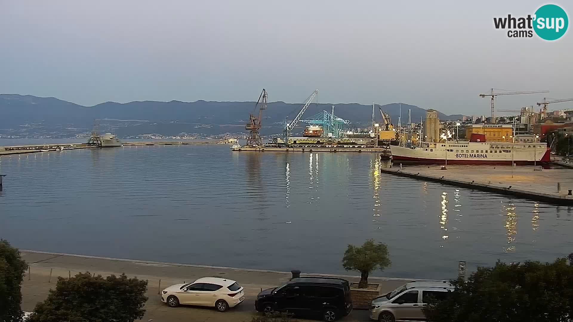 La Riva et Marina à Rijeka – Live Webcam Croatie
