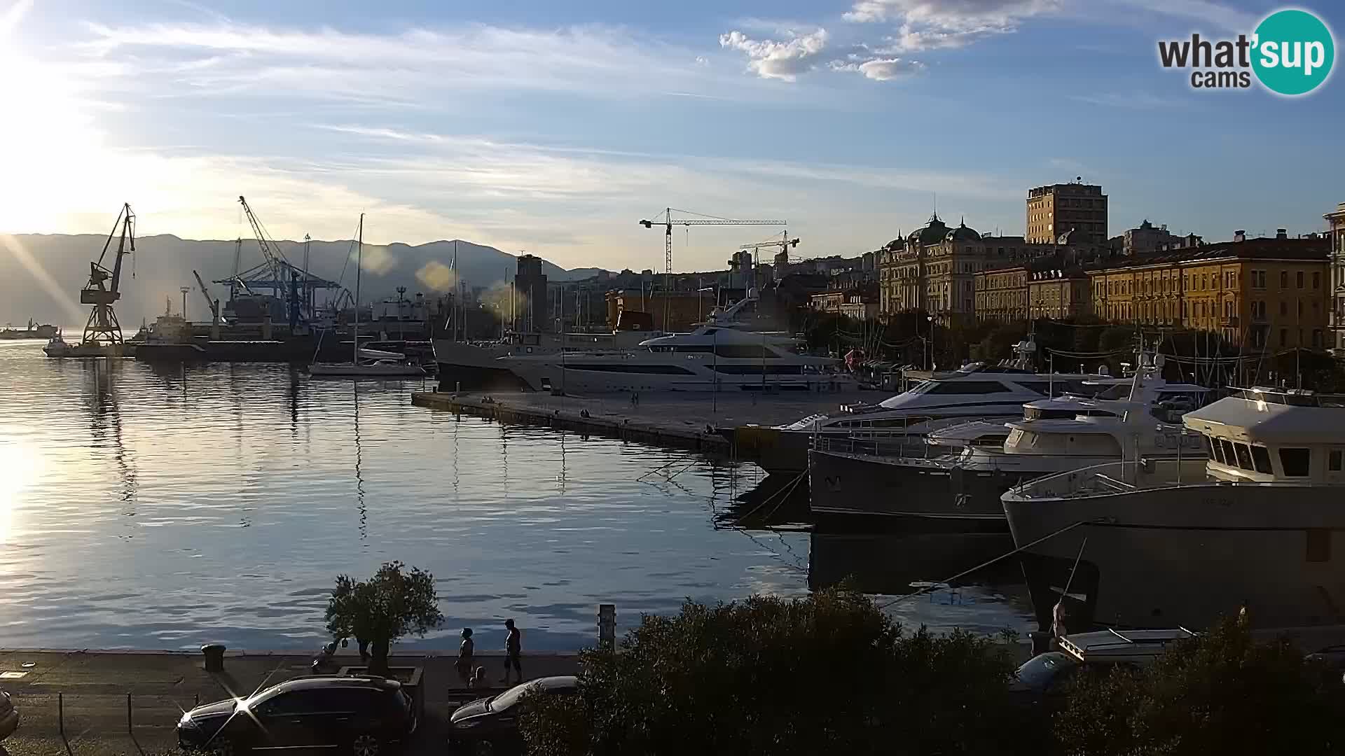 La Riva y Marina en Rijeka – Webcam en vivo Croacia