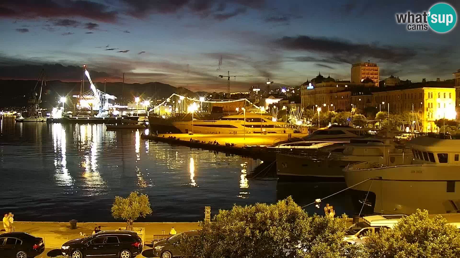 Riva i Marina u Rijeci – Web kamera uživo u Hrvatskoj