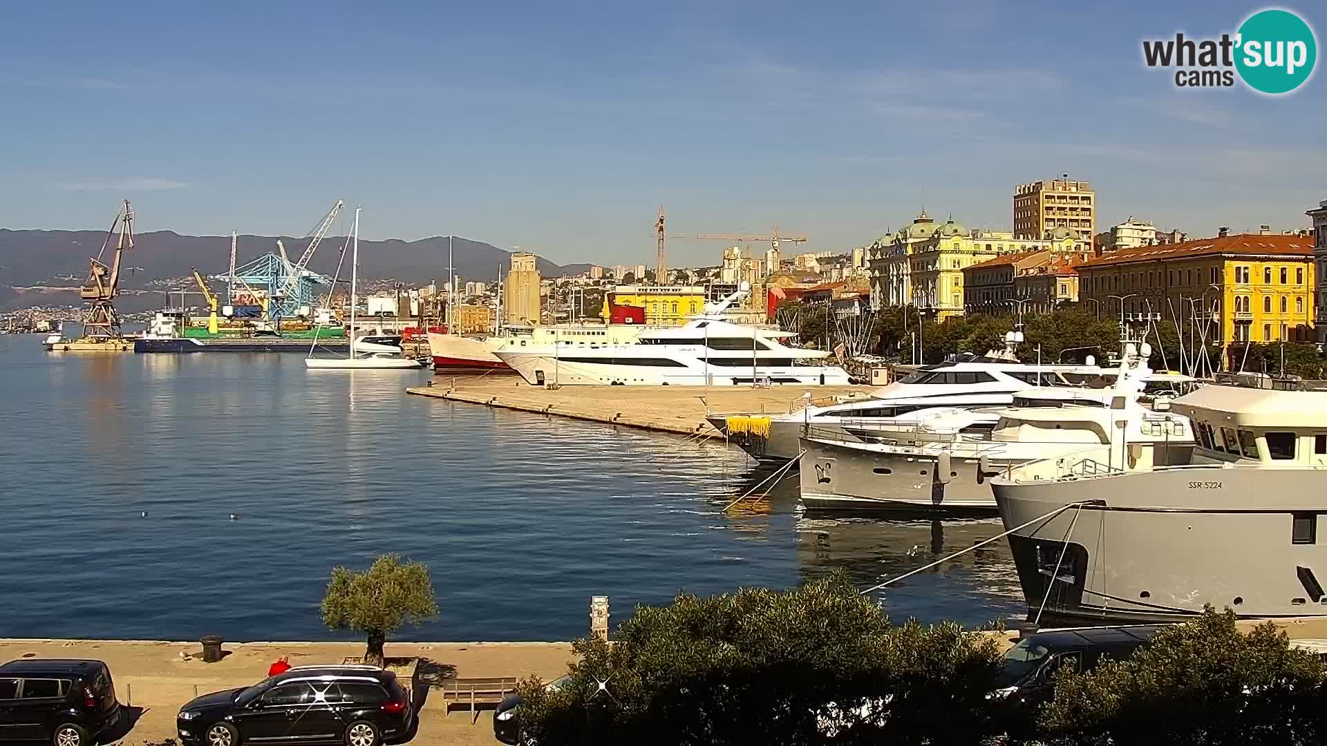 La Riva y Marina en Rijeka – Webcam en vivo Croacia