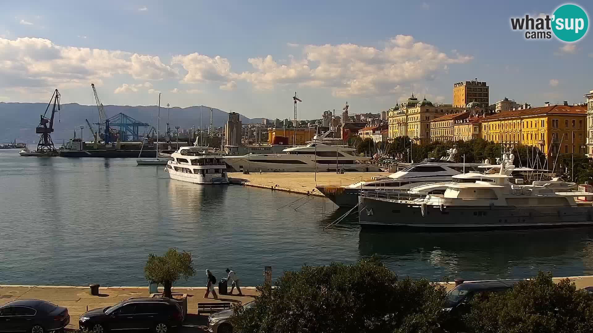 La Riva y Marina en Rijeka – Webcam en vivo Croacia