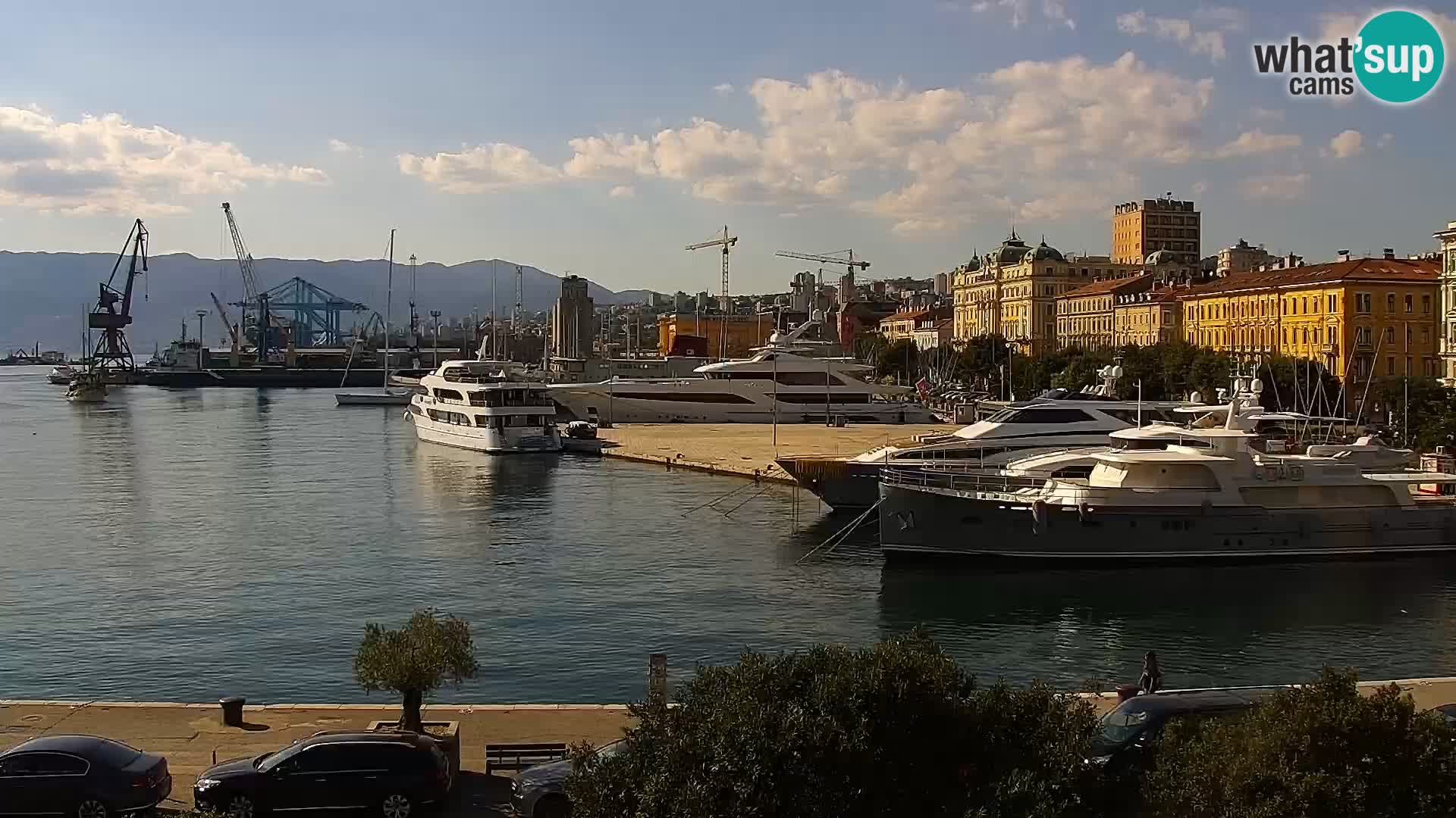 La Riva et Marina à Rijeka – Live Webcam Croatie