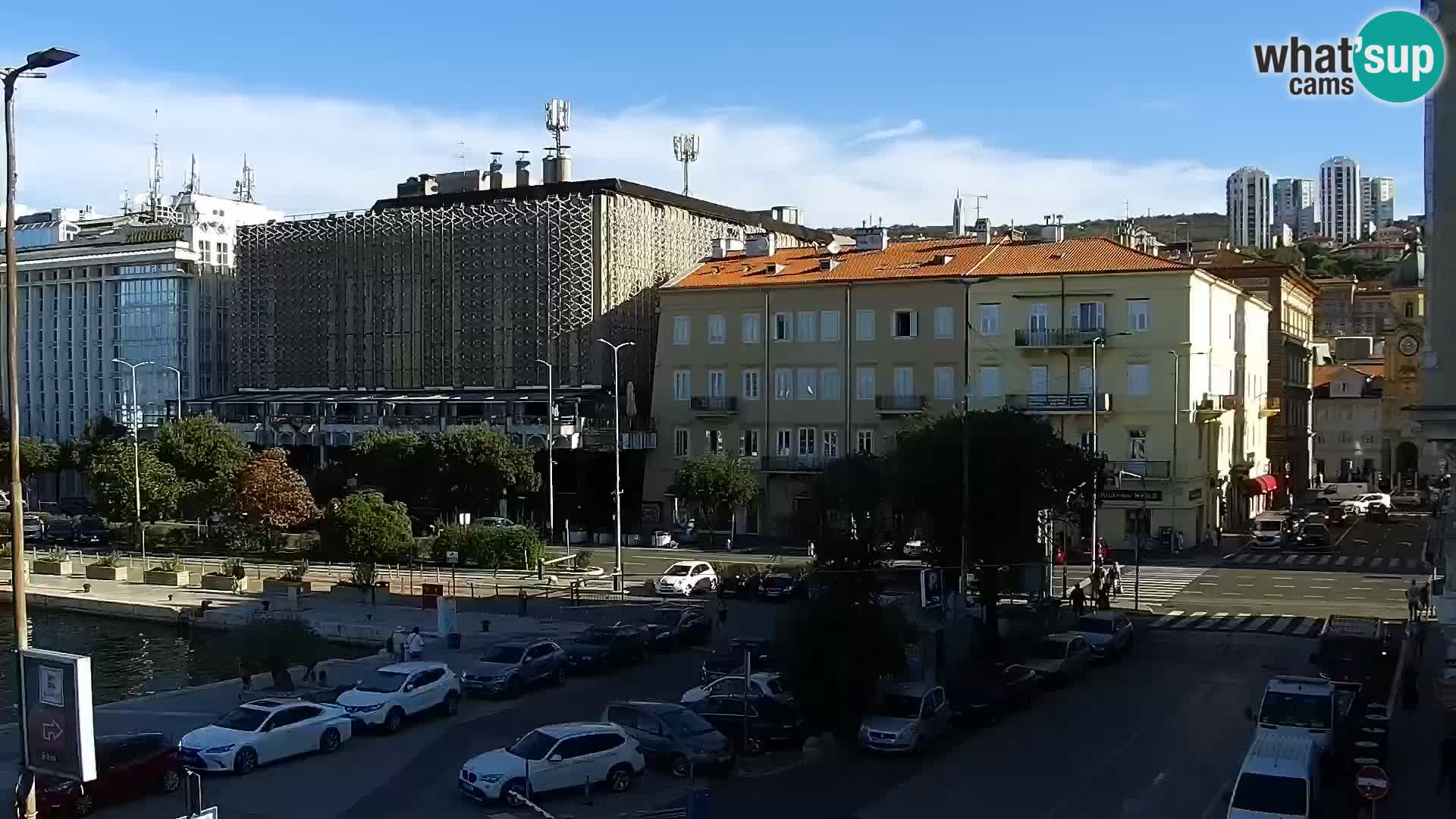La Riva y Marina en Rijeka – Webcam en vivo Croacia
