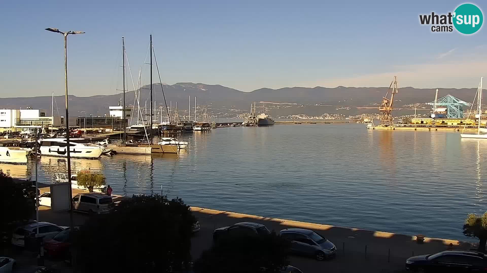 Riva in Marina v Reki – Spletna kamera v živo Hrvaška