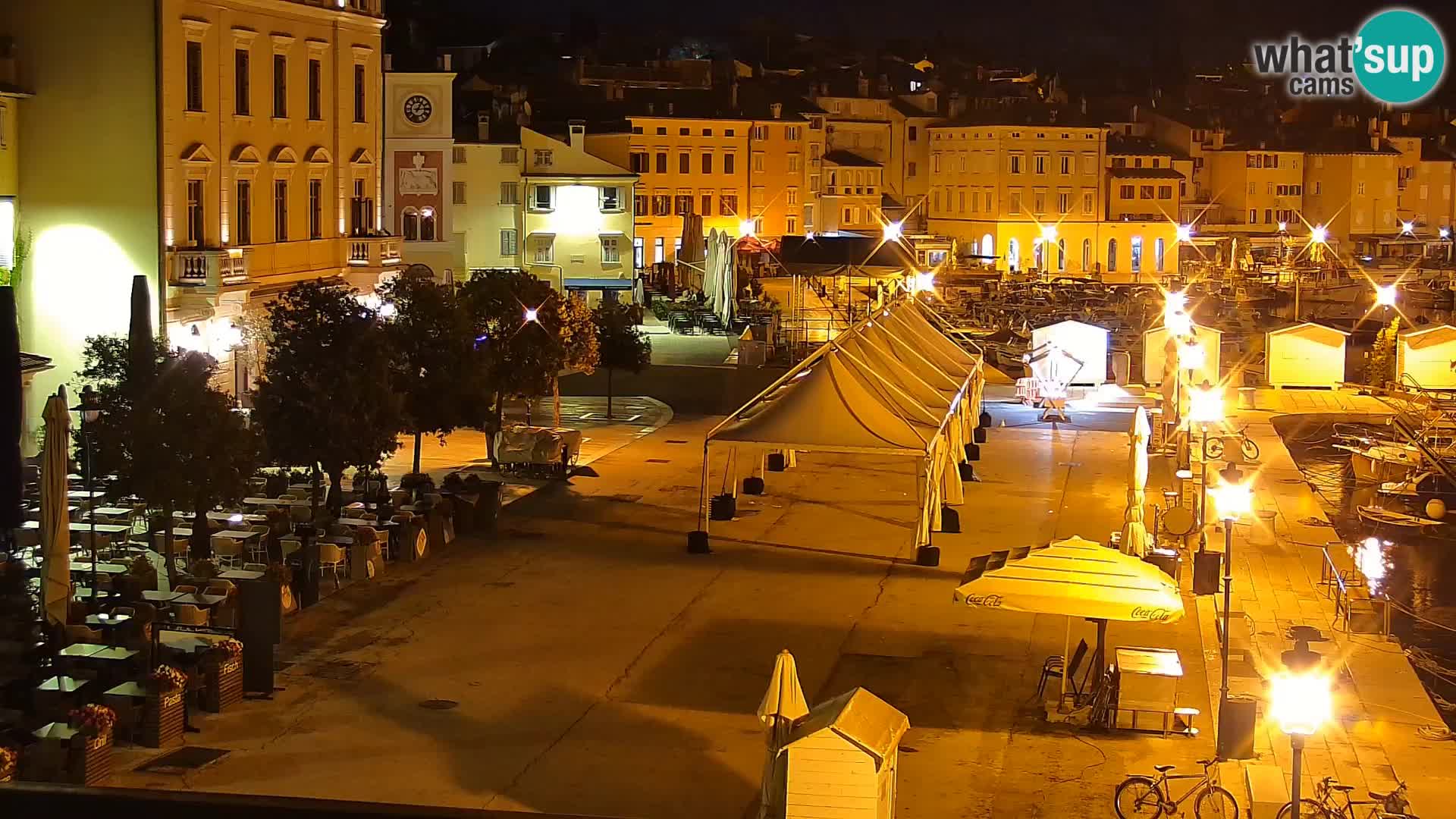 Promenade e marina en Rovinj