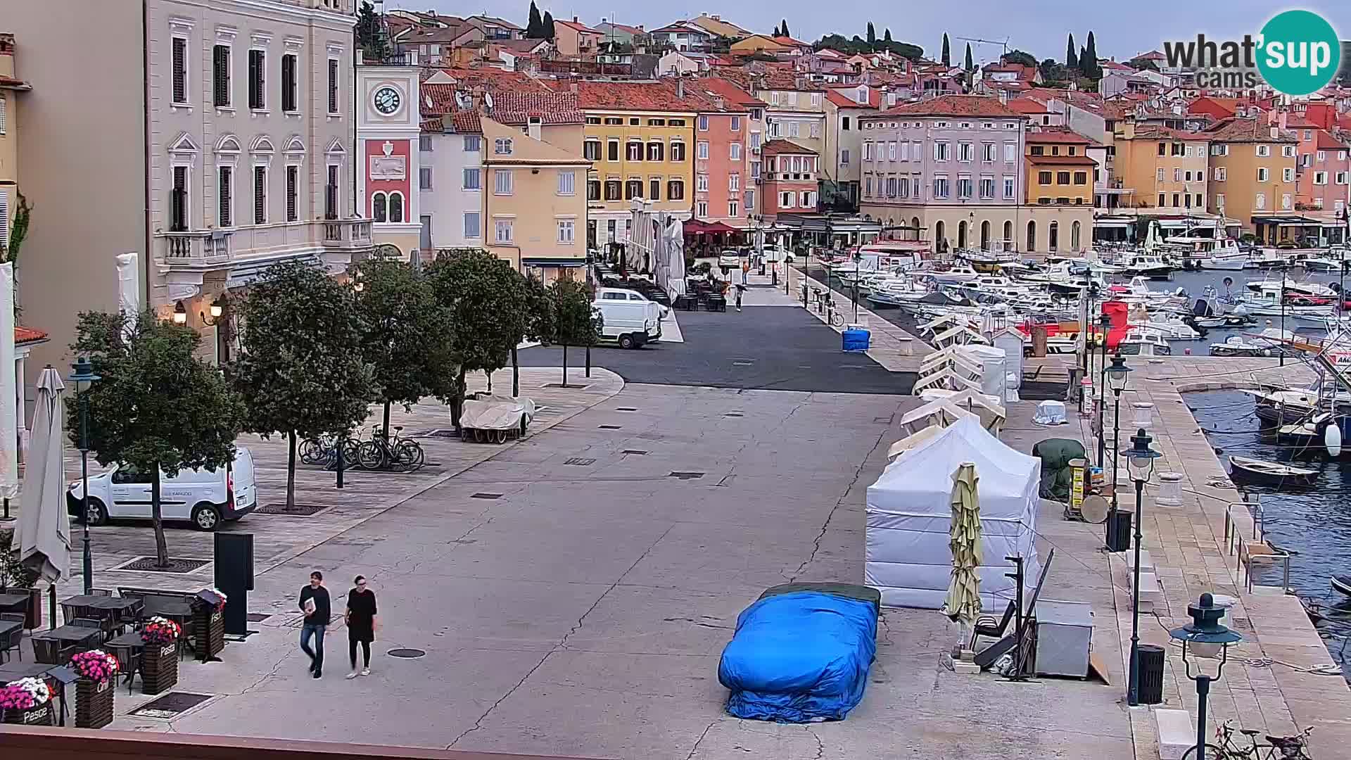 Promenade e marina en Rovinj