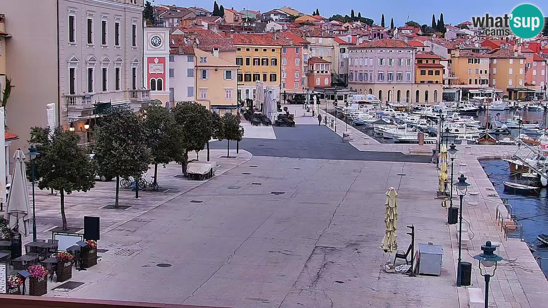 Promenada i marina u Rovinju