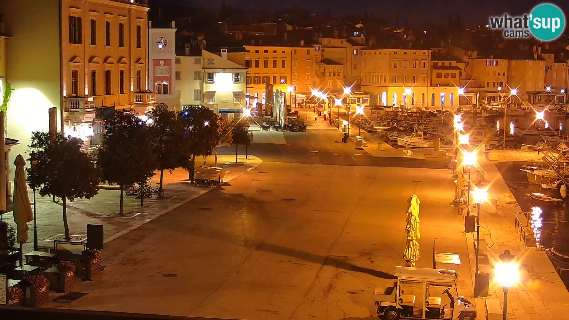 Promenade e marina en Rovinj