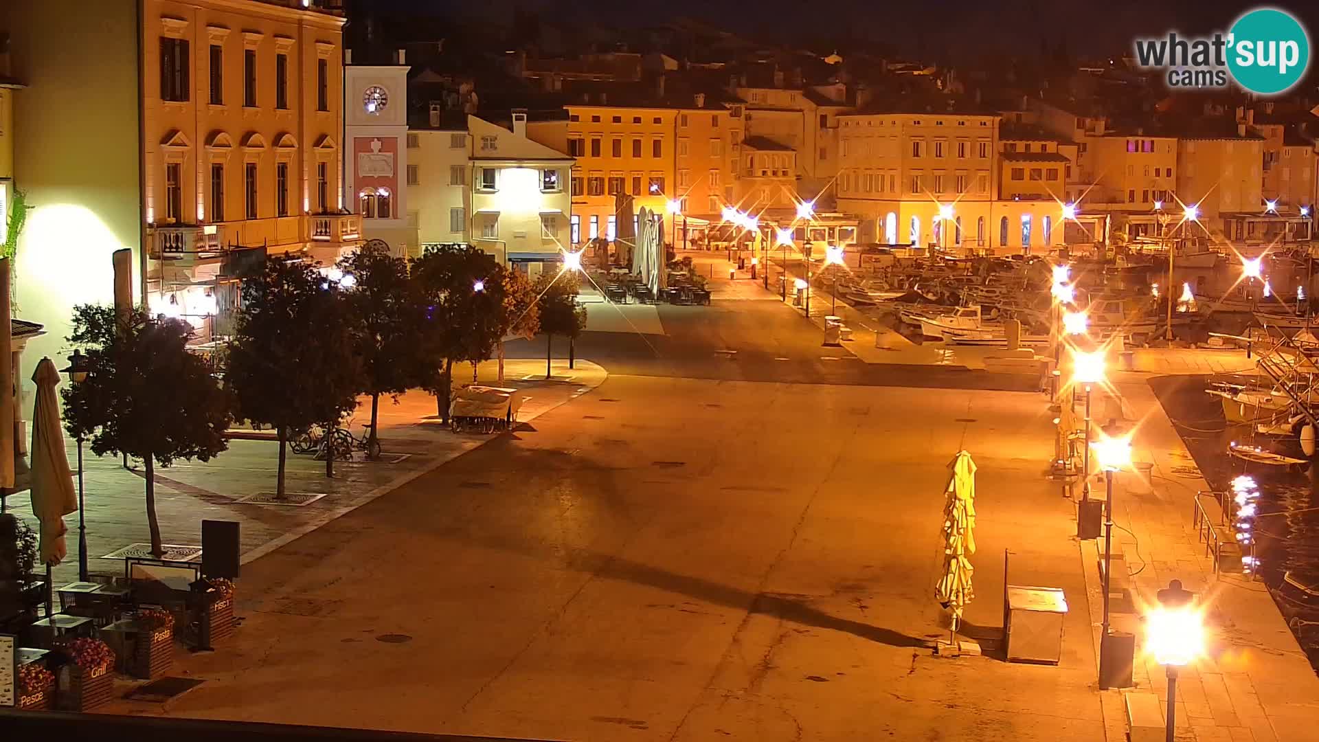 Promenade e marina en Rovinj