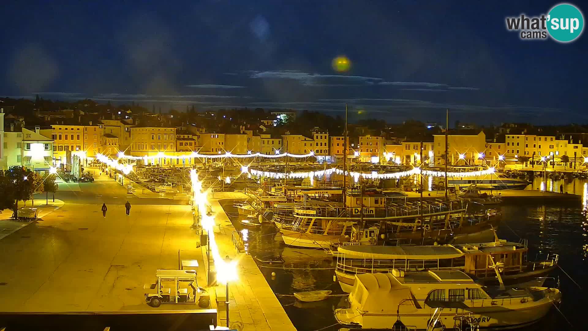 Promenade e marina en Rovinj