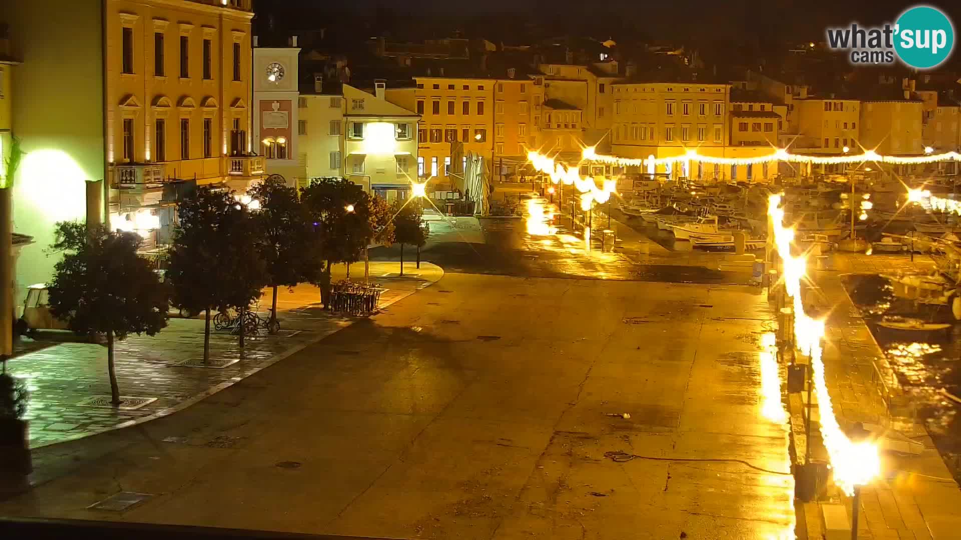 Promenade e marina en Rovinj