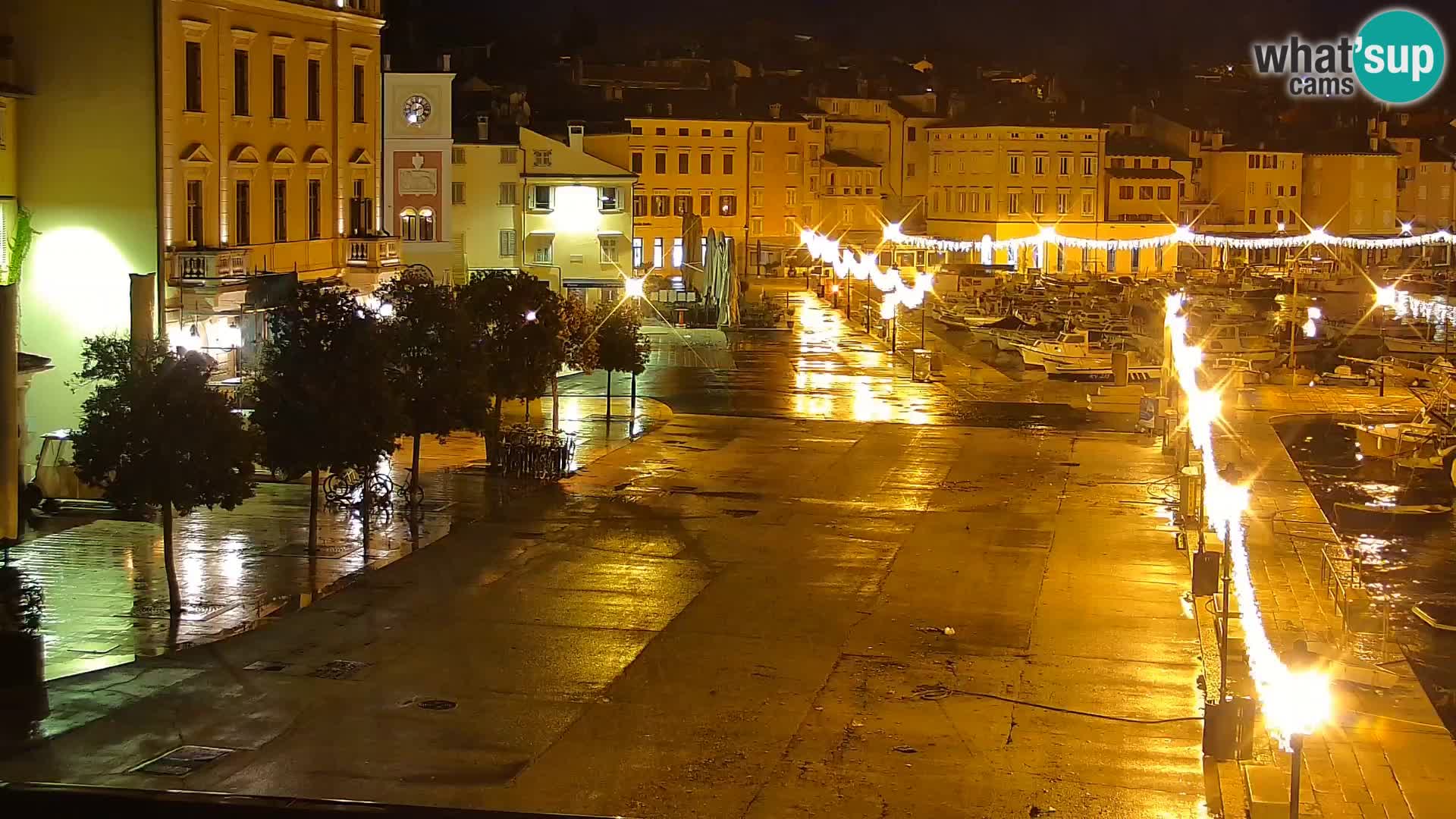 Promenade e marina en Rovinj