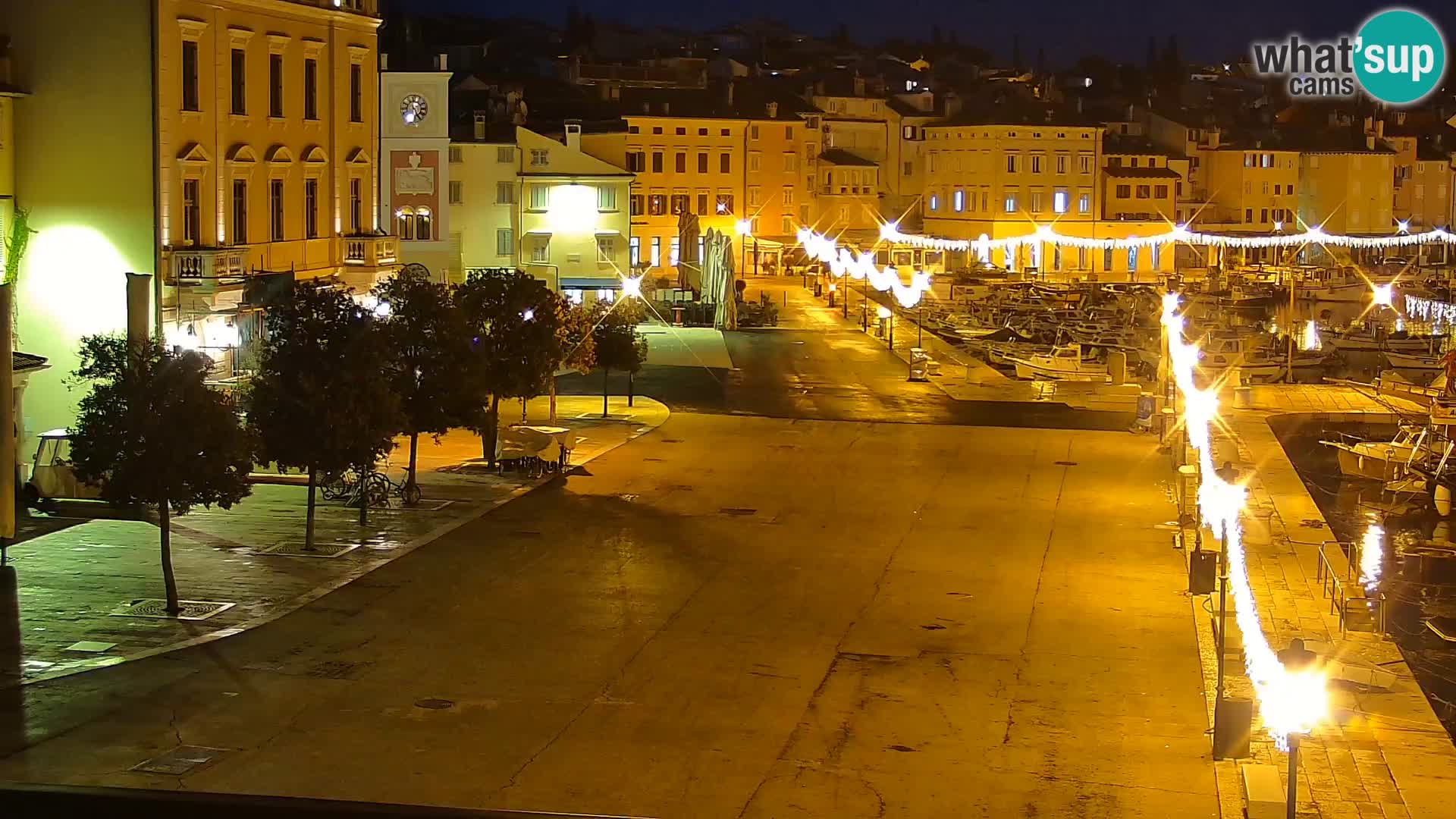 Promenade e marina en Rovinj