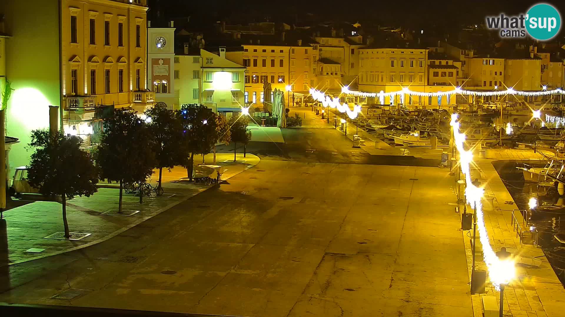 Promenade e marina en Rovinj