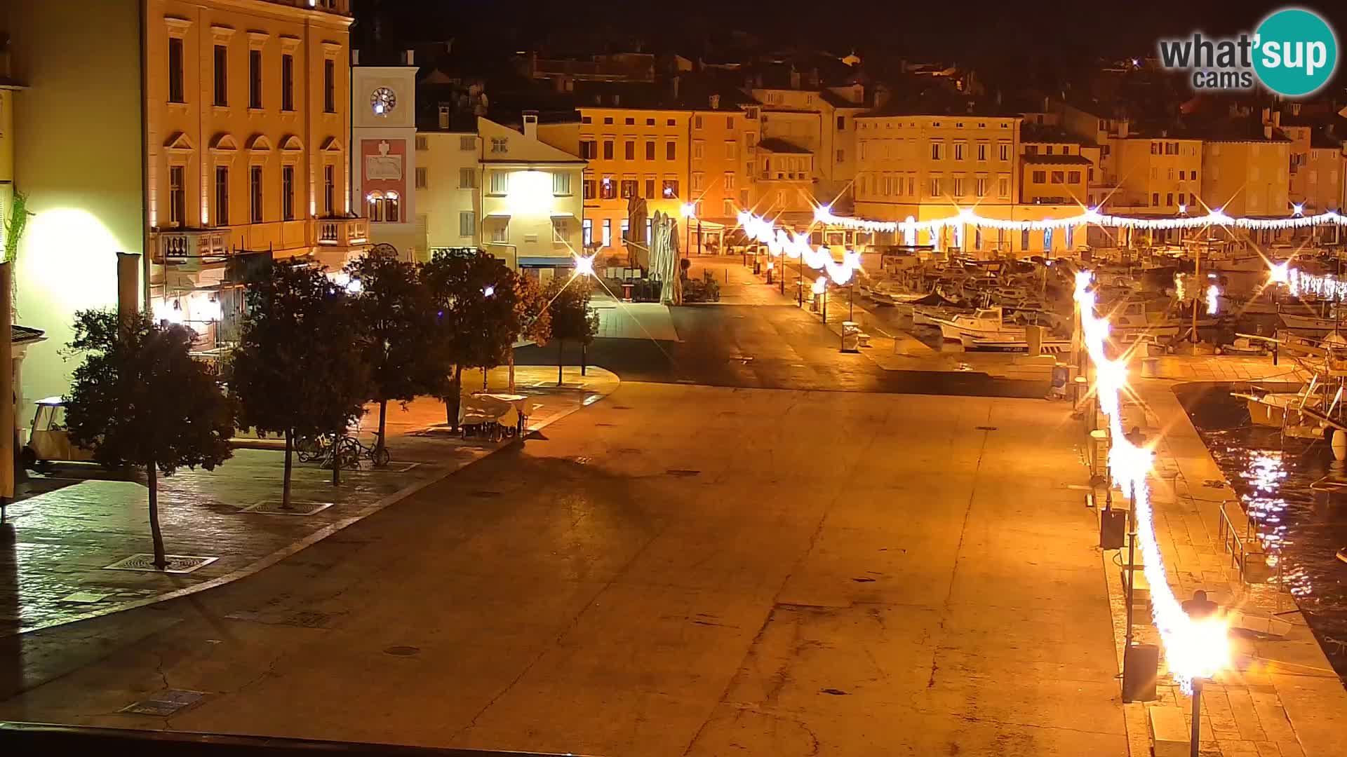 Promenade e marina en Rovinj