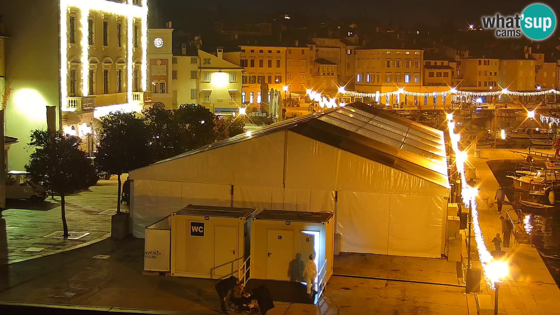 Promenade e marina en Rovinj