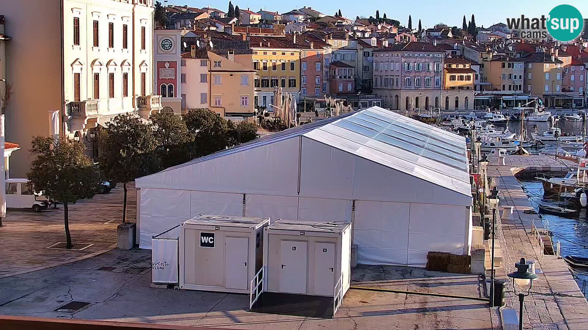 Seaside promenade and marina in Rovinj webcam – Istria – Croatia