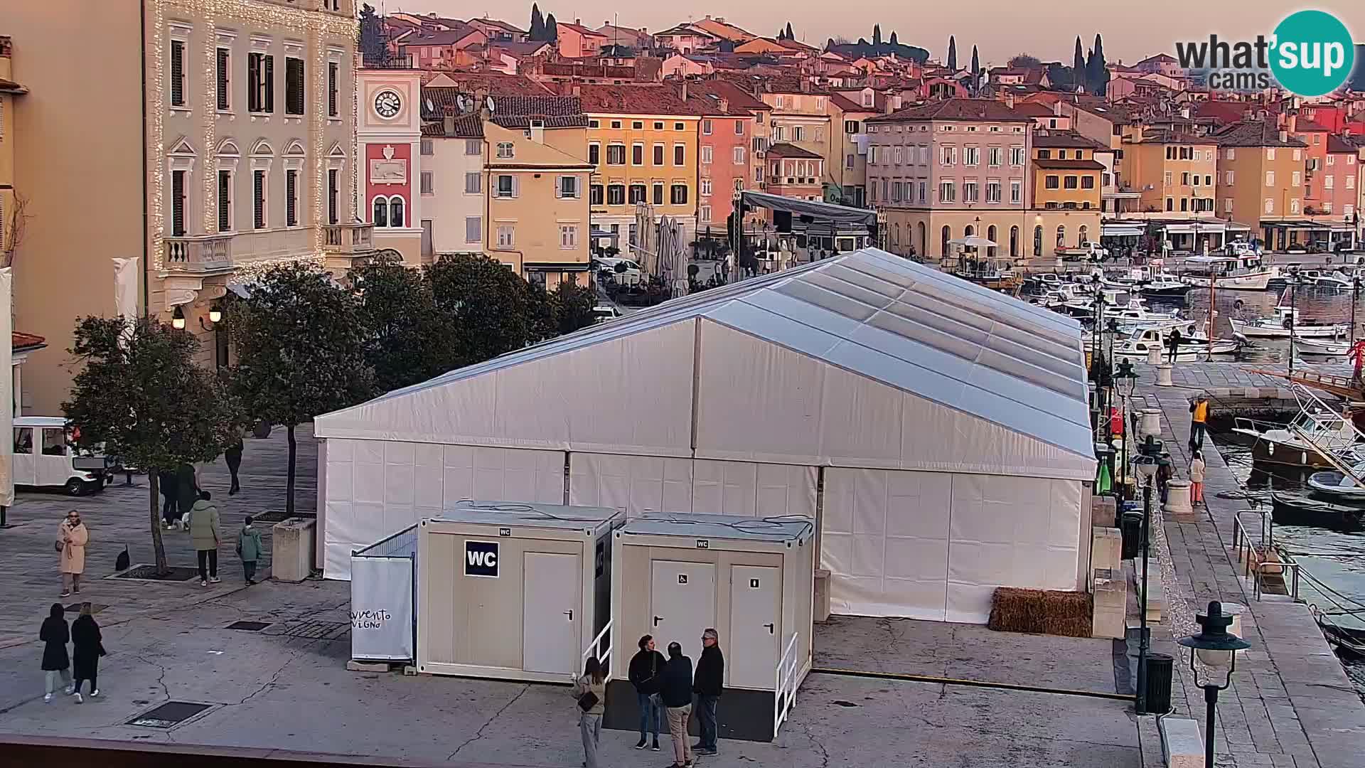 Promenada in marina v Rovinju