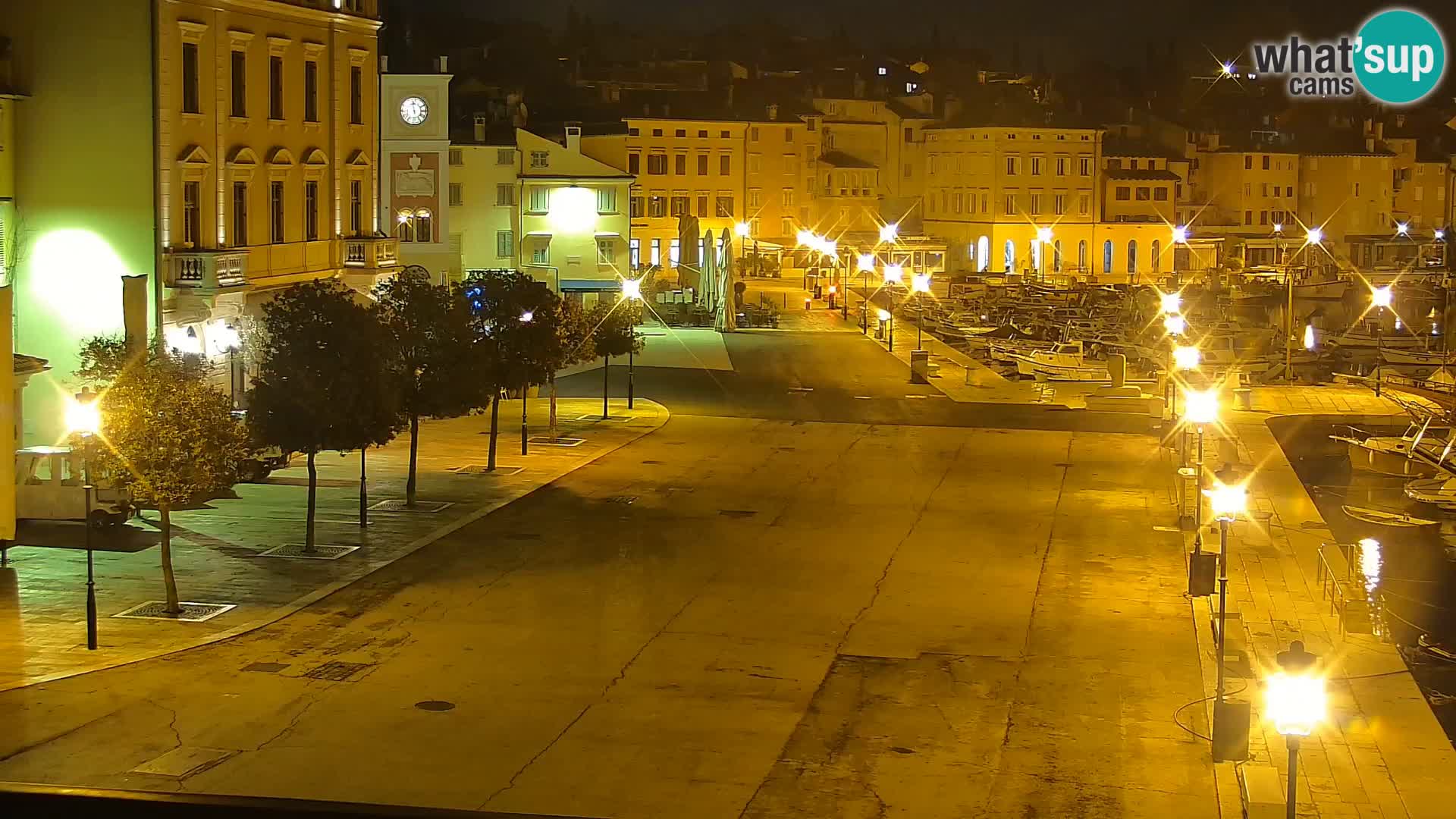 Promenade e marina en Rovinj