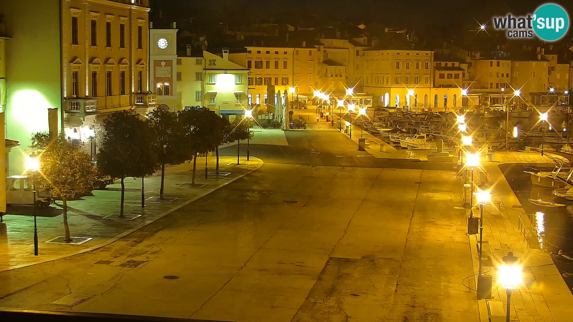 Promenade e marina en Rovinj