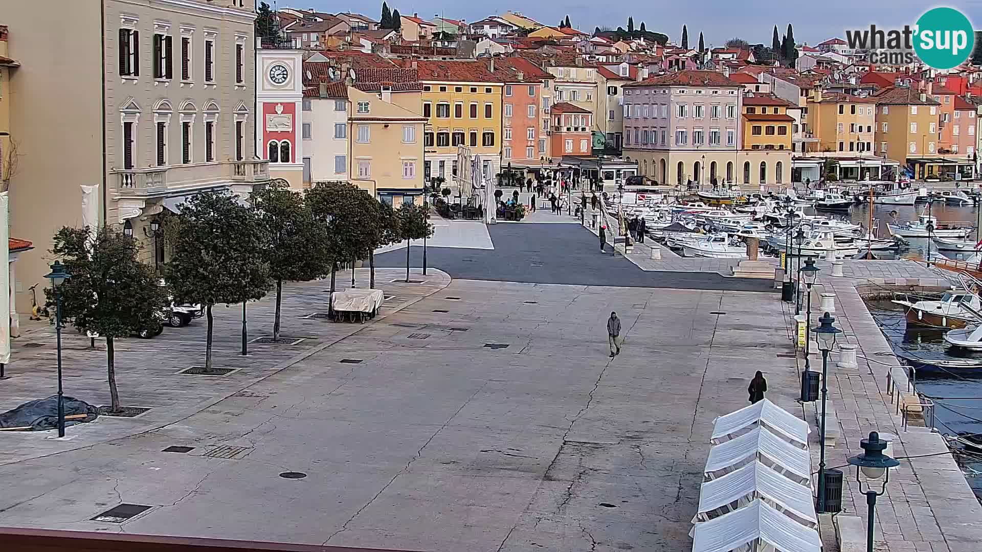 Spletna kamera Rovinj promenada in marina | Rovinj Vreme