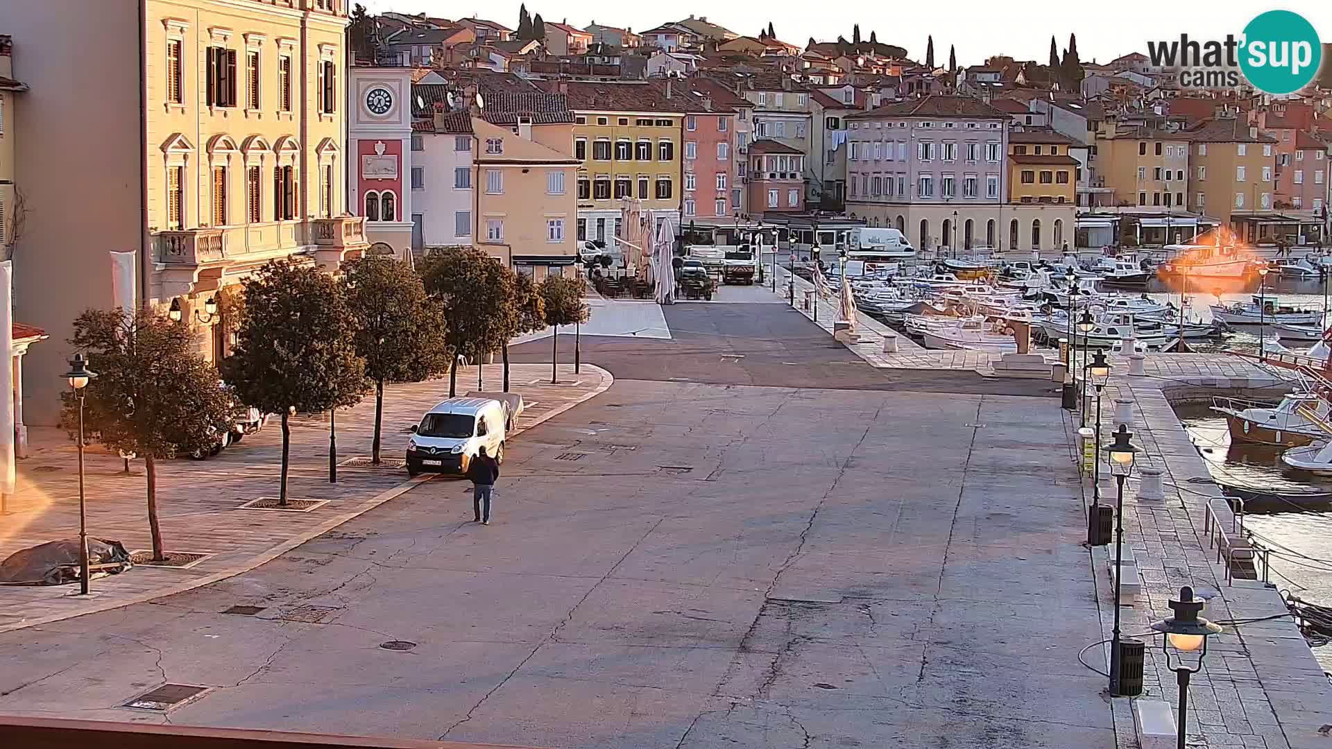 Webcam Rovigno marina | Lungomare | Rovinj Croazia