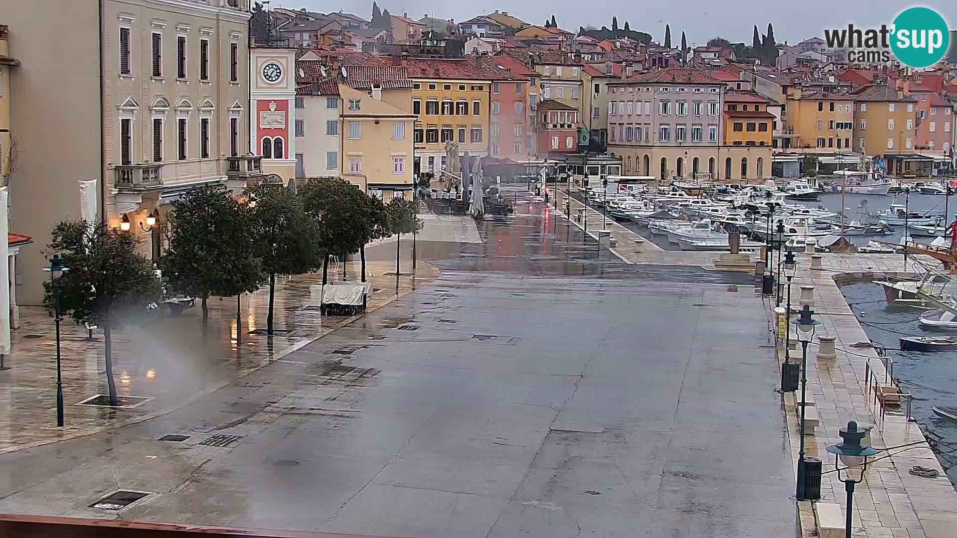 Spletna kamera Rovinj promenada in marina | Rovinj Vreme