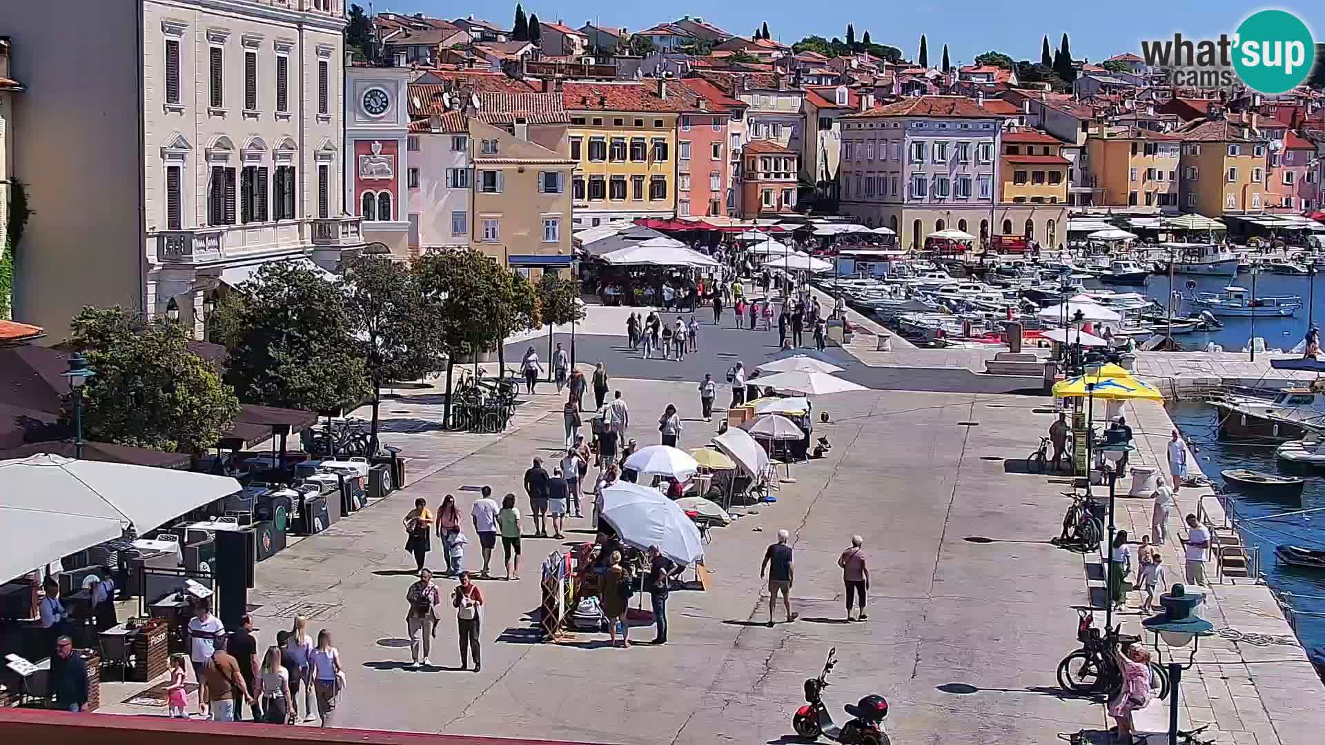 Promenada i marina u Rovinju
