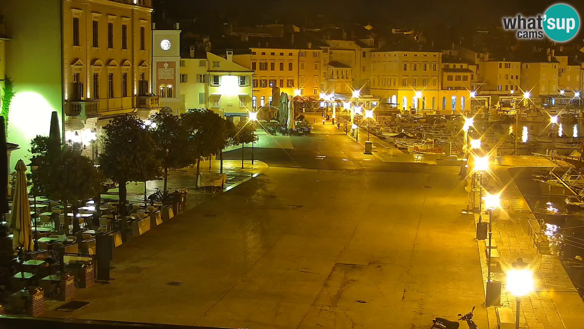 Lungomare e marina a Rovigno – Webcam motorizzata