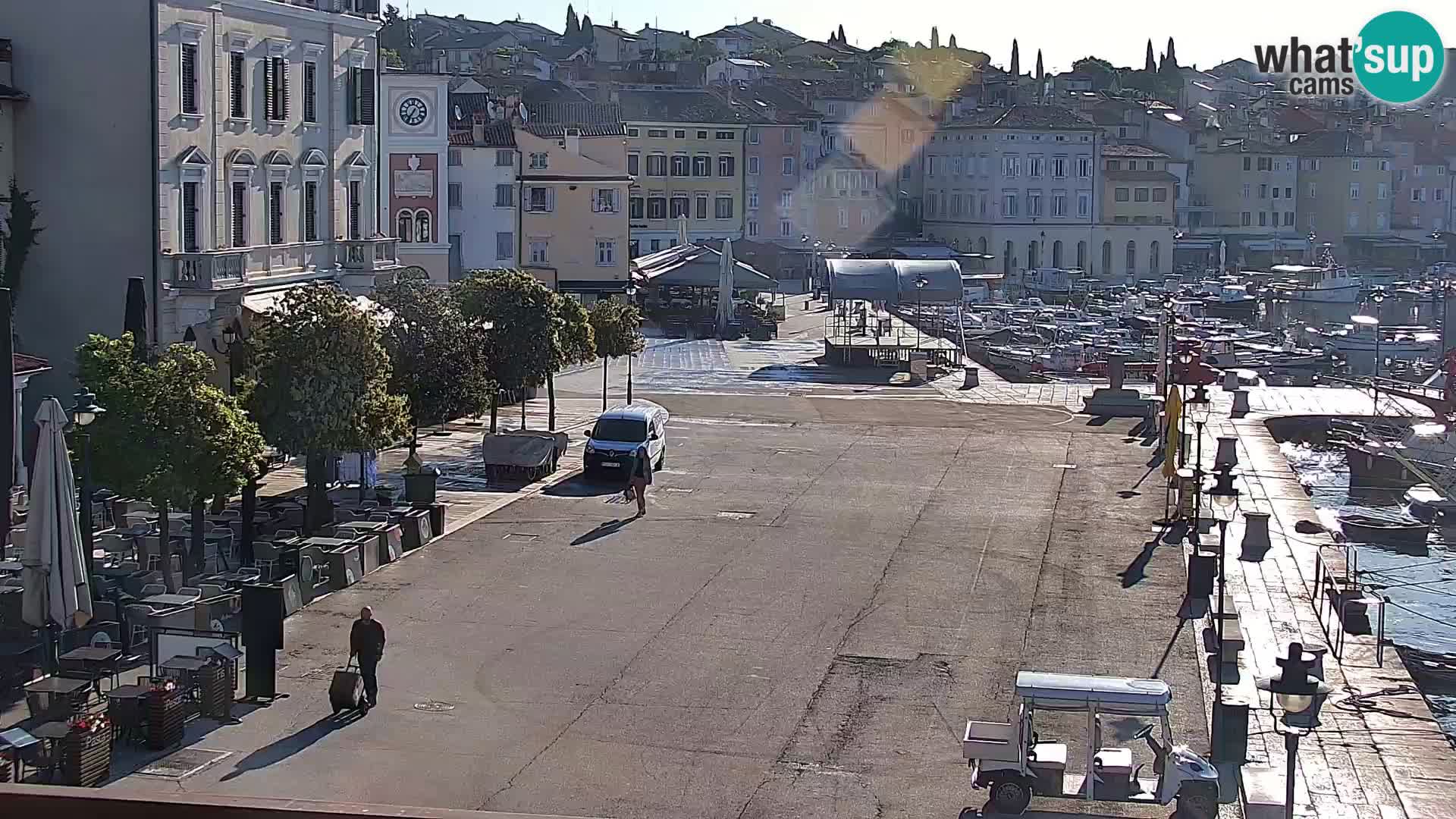 Promenade e marina en Rovinj