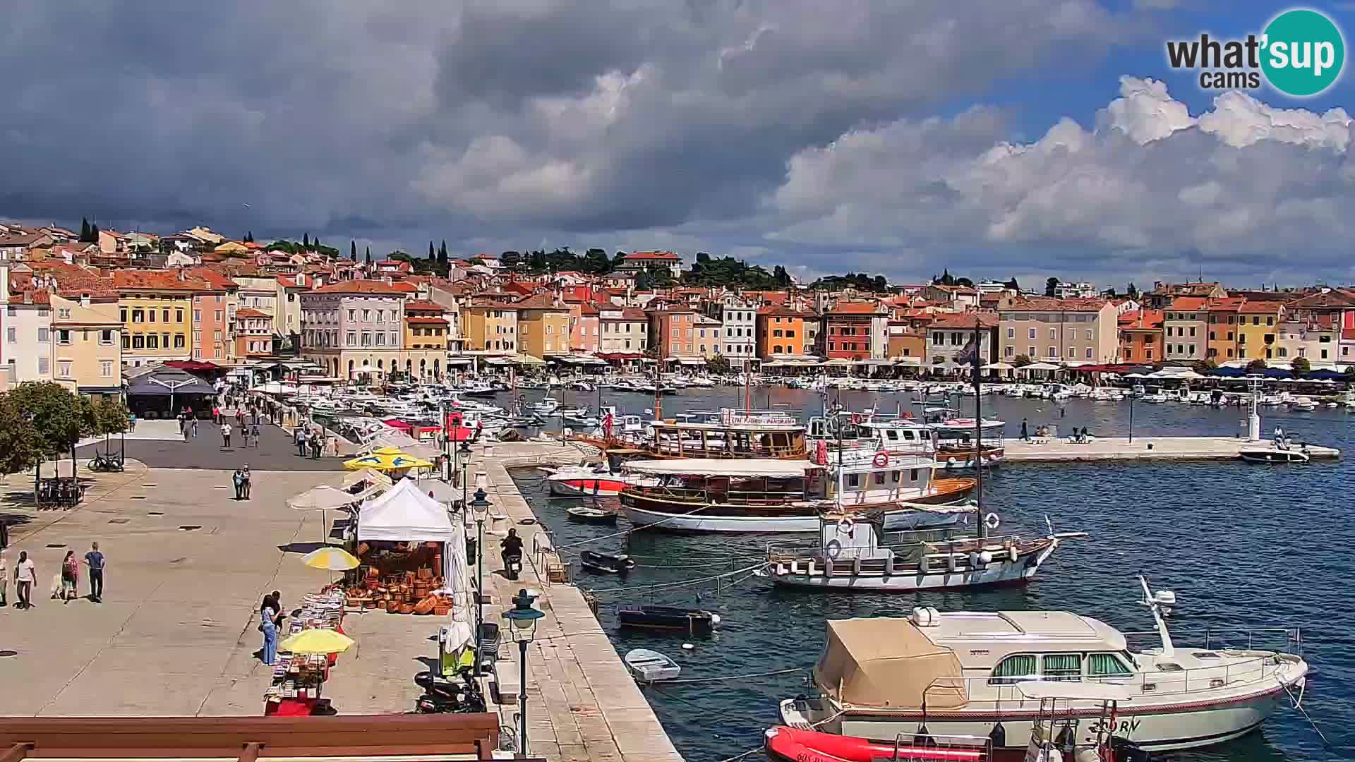 Promenada i marina u Rovinju