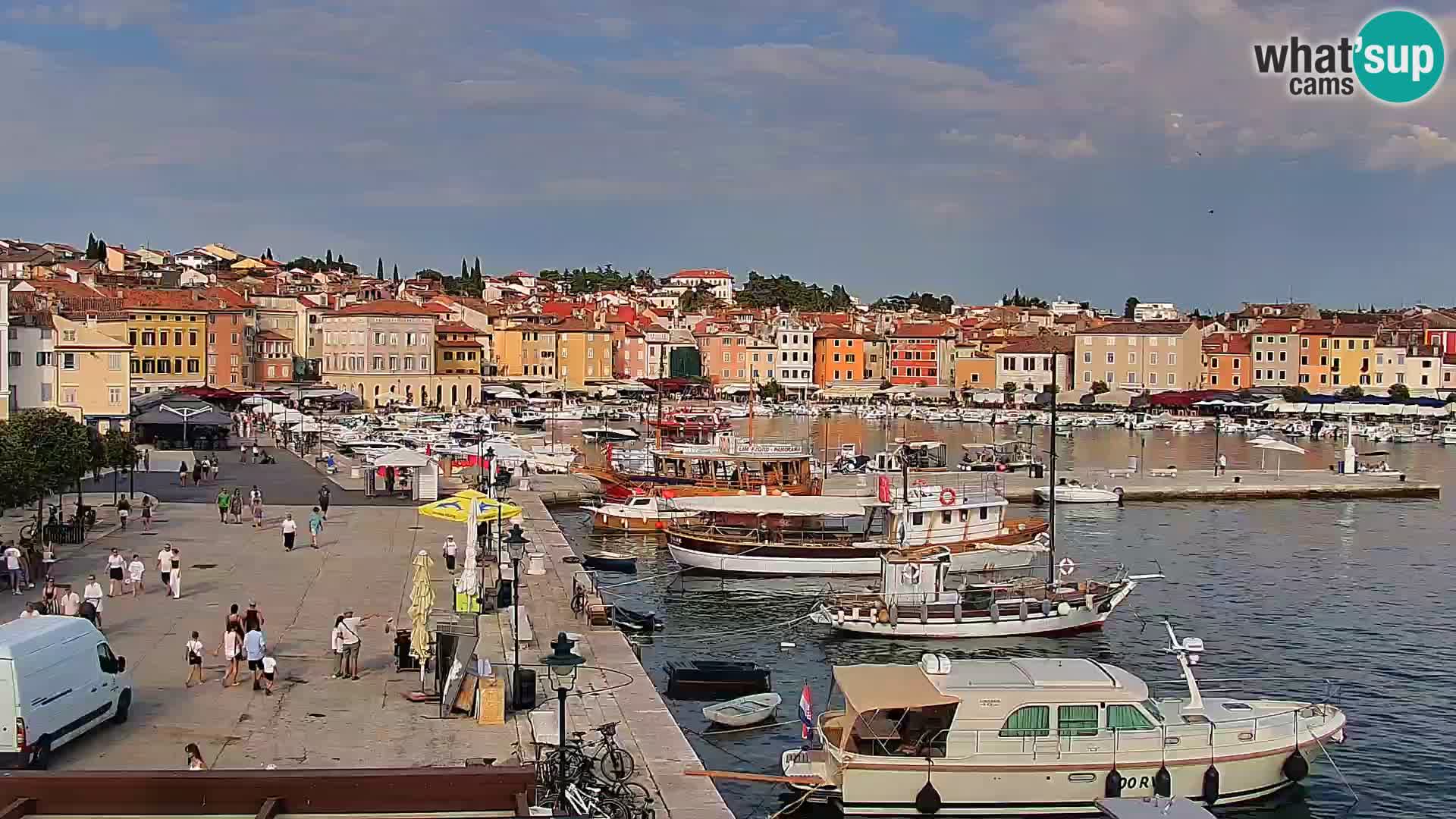 Spletna kamera Rovinj promenada in marina | Rovinj Vreme