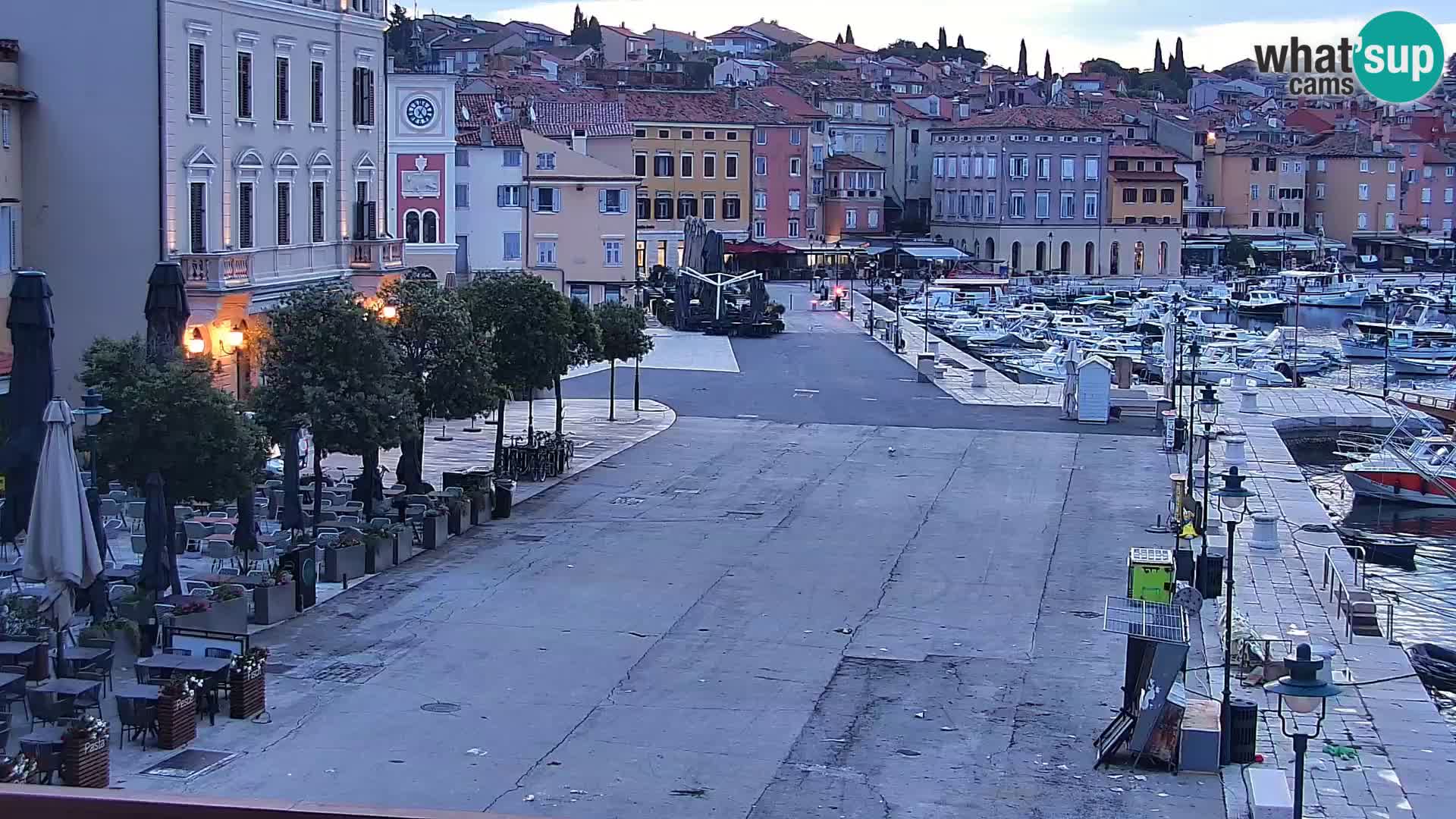 Promenada i marina u Rovinju