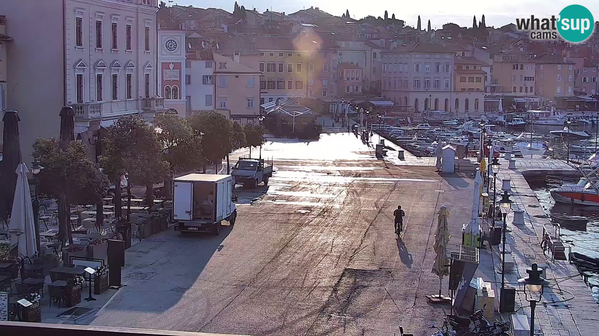 Promenade e marina en Rovinj