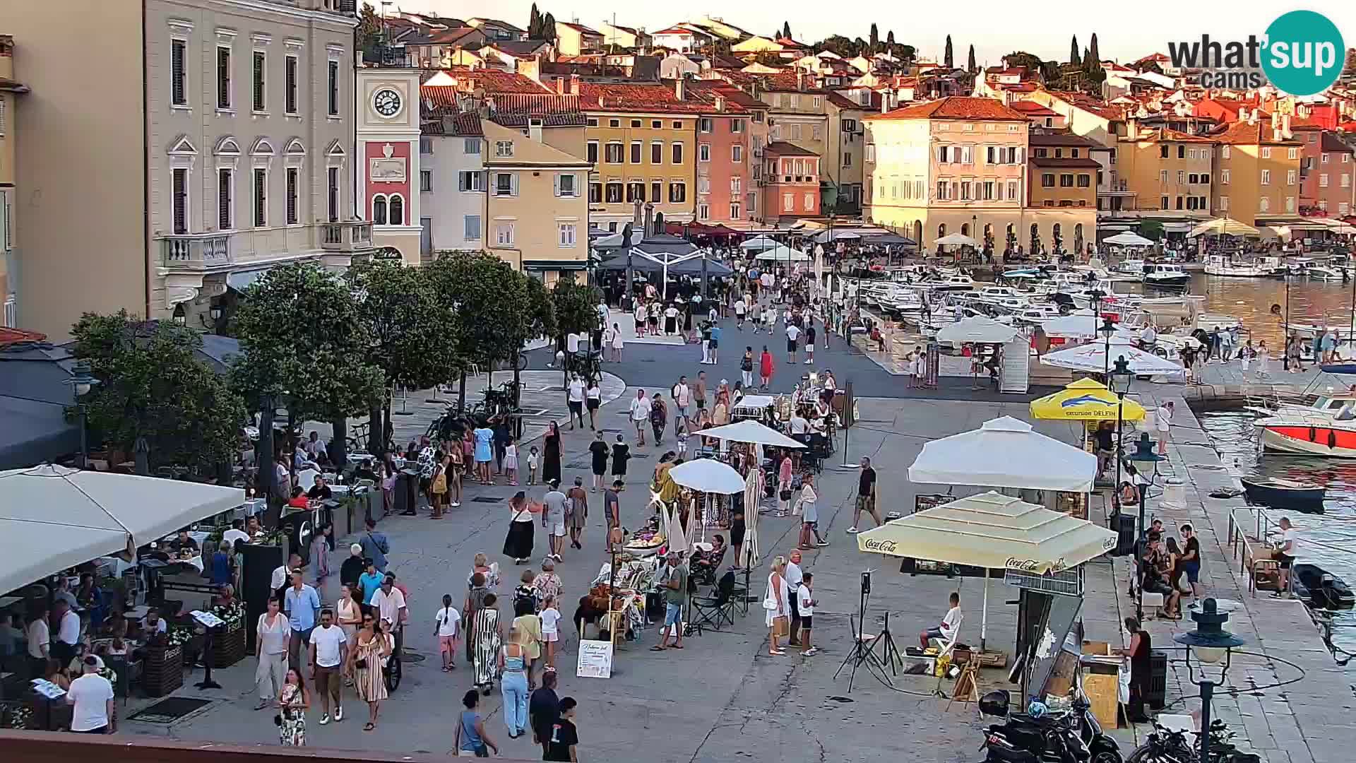 Promenada i marina u Rovinju