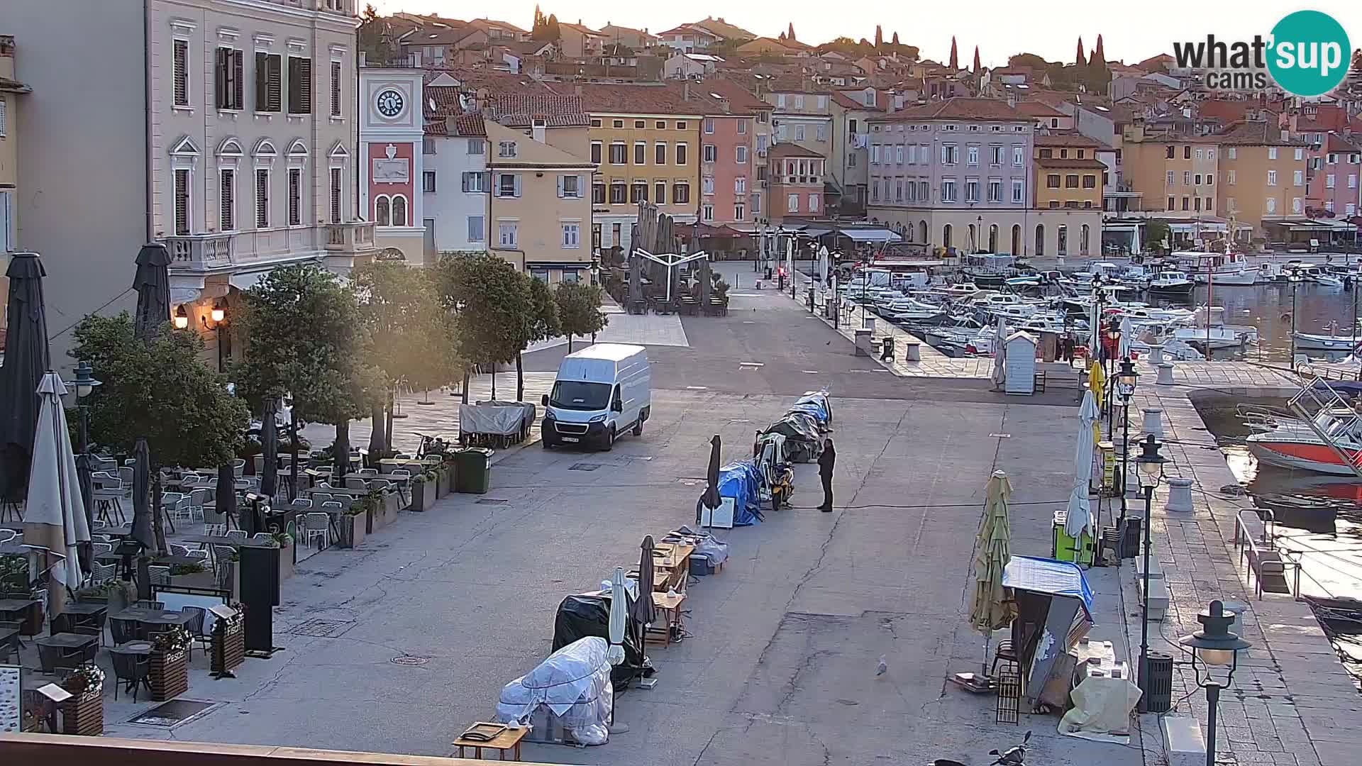 Promenada i marina u Rovinju