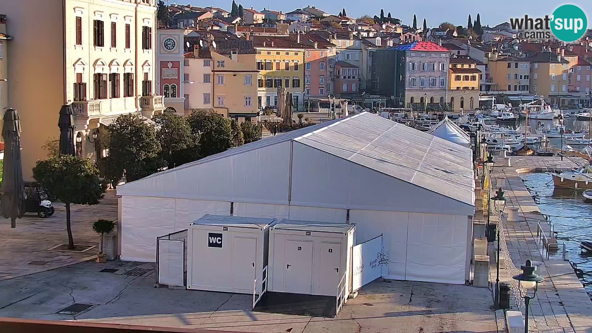 Spletna kamera Rovinj promenada in marina | Rovinj Vreme
