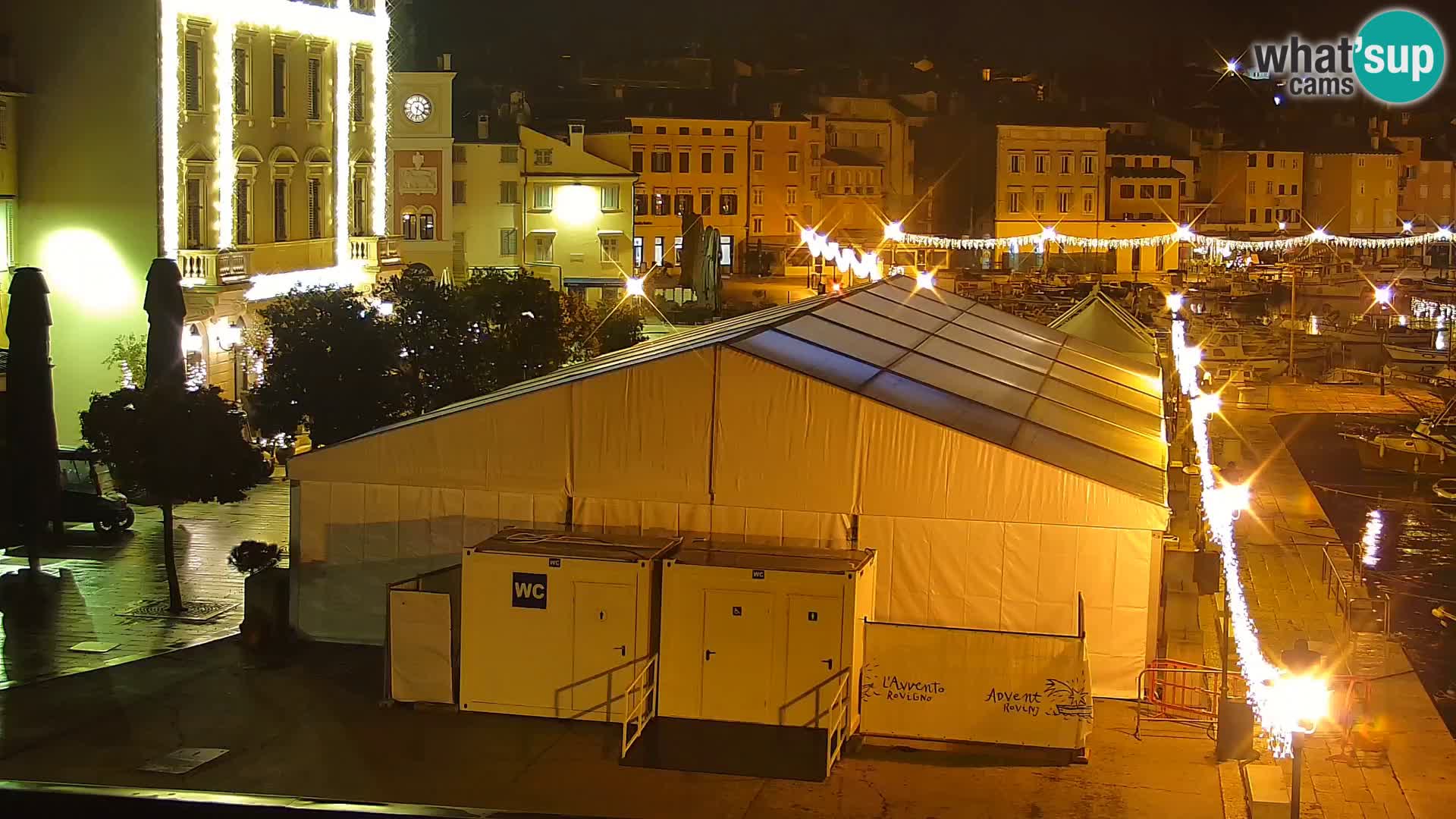 Promenade e marina en Rovinj