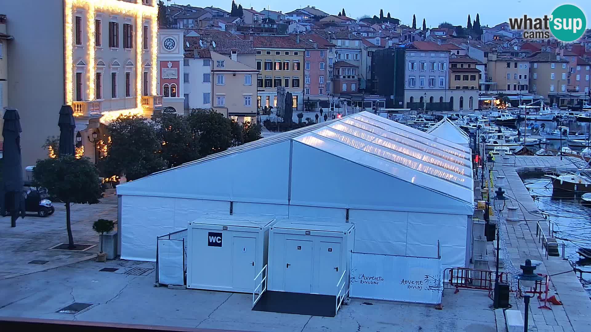 Promenada i marina u Rovinju