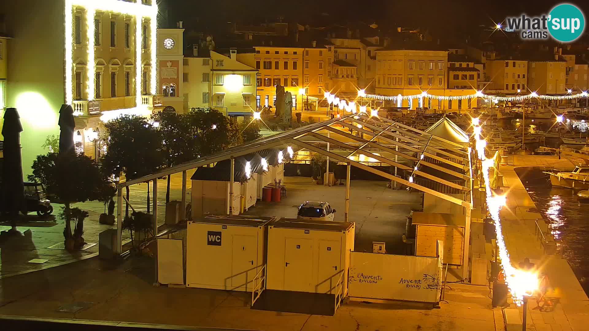 Promenade e marina en Rovinj