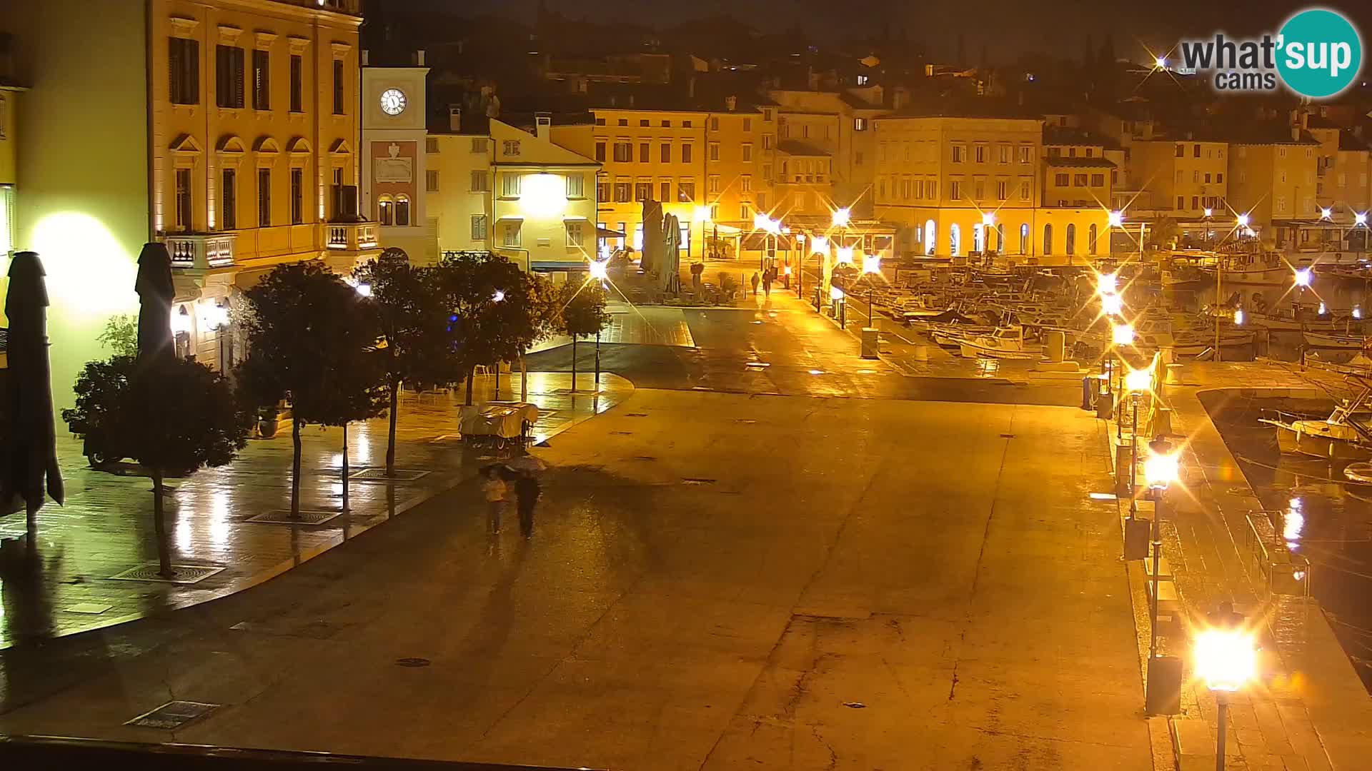 Promenade e marina en Rovinj