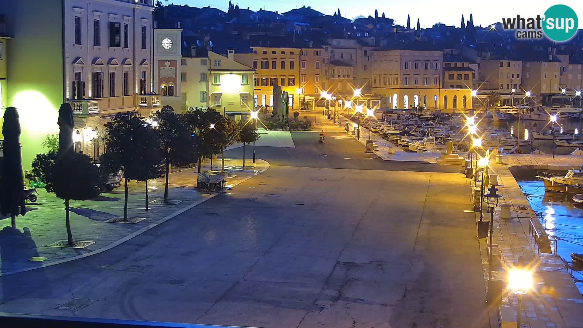 Promenade e marina en Rovinj