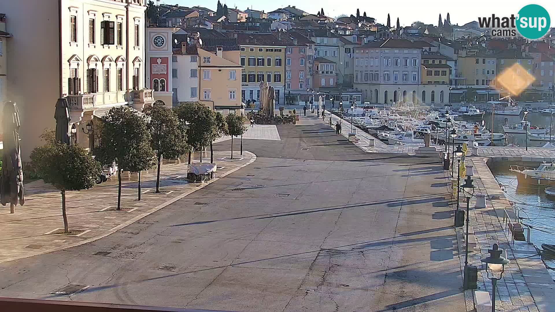 Promenada i marina u Rovinju