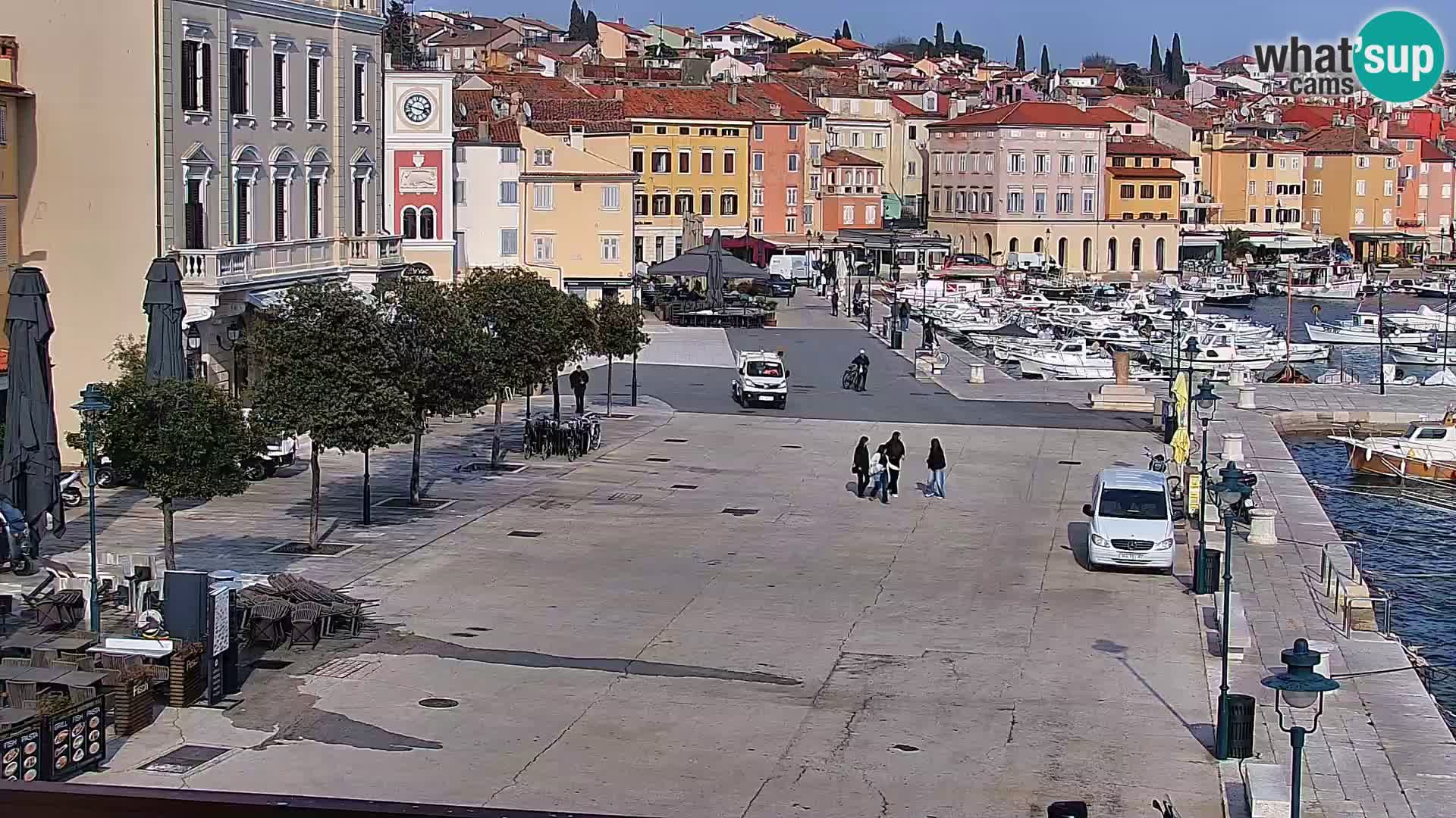 Promenada i marina u Rovinju