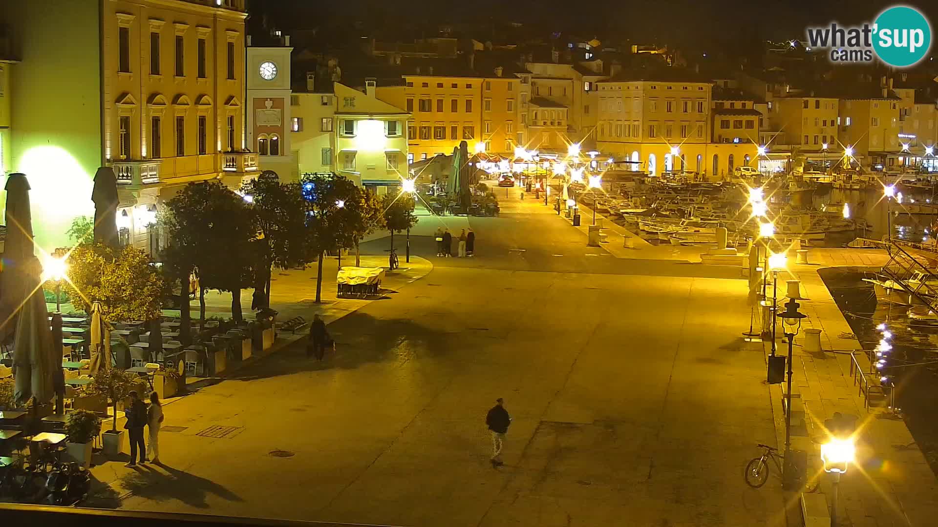 Promenade e marina en Rovinj