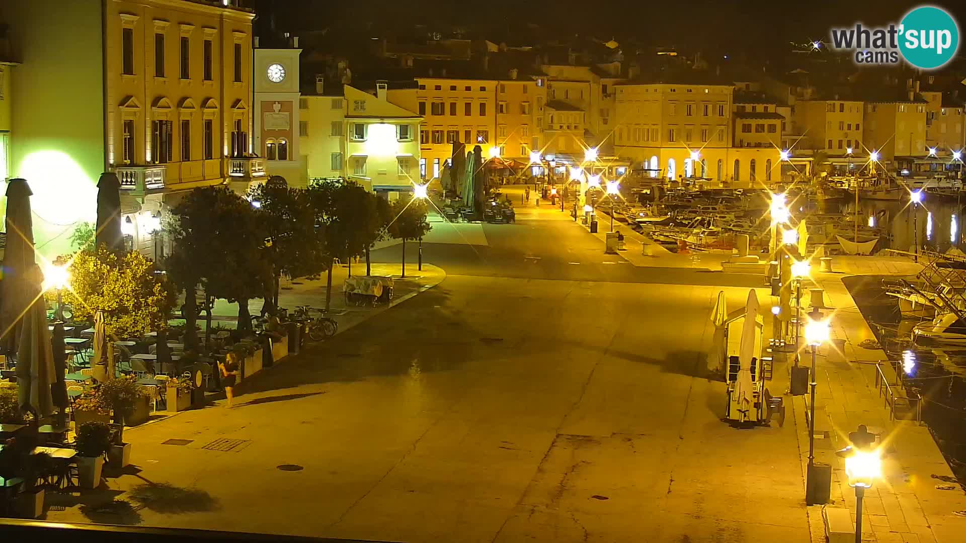 Promenade e marina en Rovinj