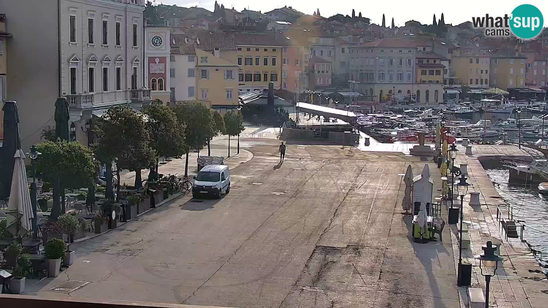 Promenade e marina en Rovinj