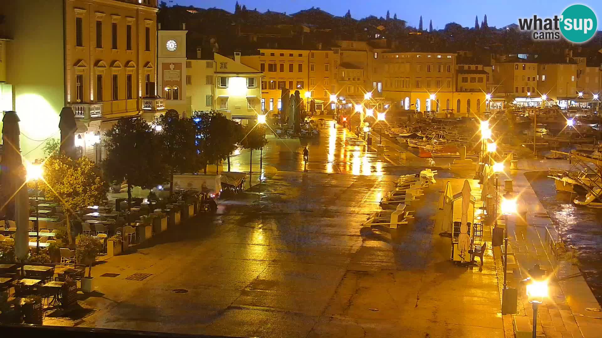 Promenade e marina en Rovinj
